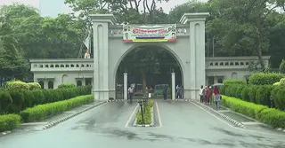 ডিএসসিসি প্রধান ফটকের তালা খুলে দিলো ইশরাকের সমর্থকরা, সচল নগর ভবন